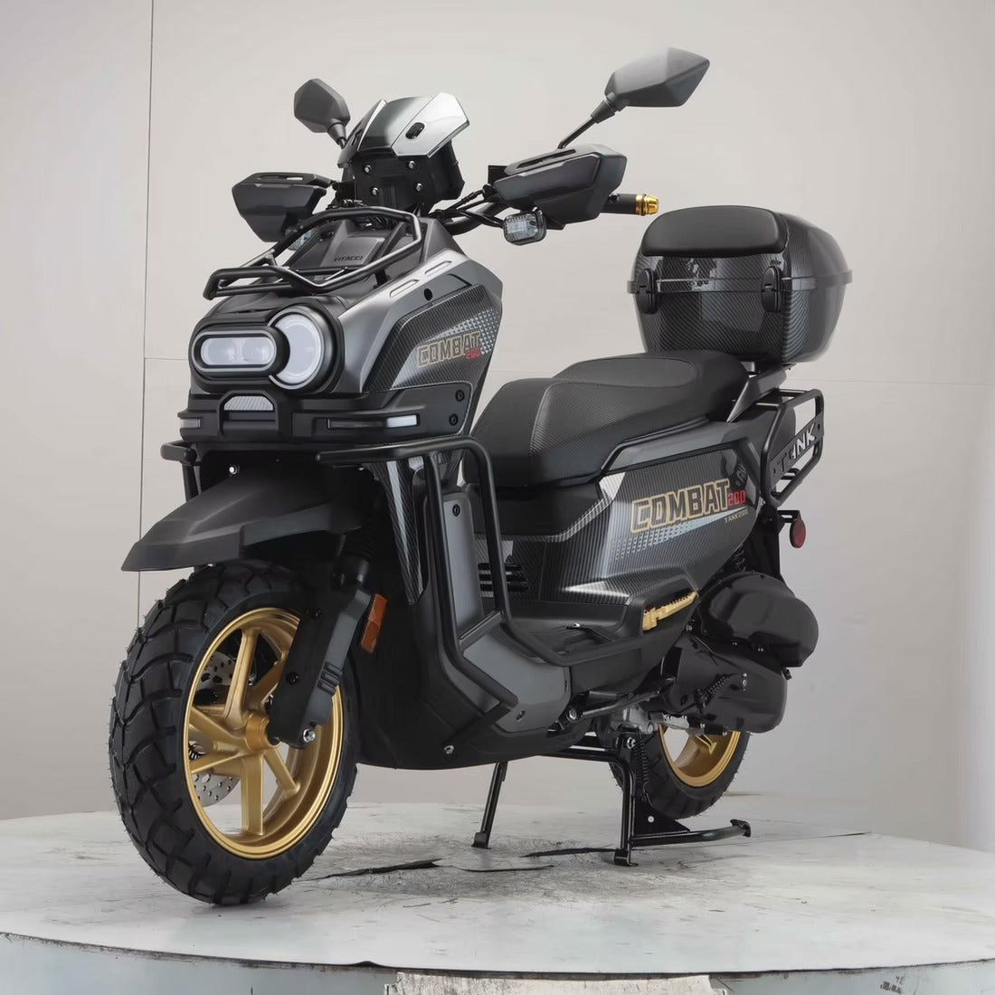 TANK COMBAT 200 Scooter