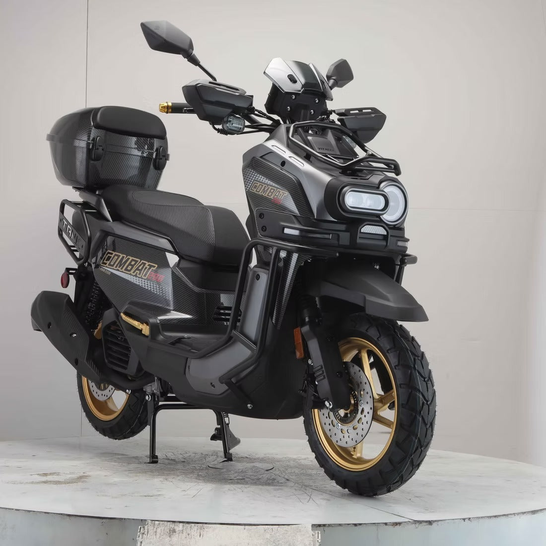 TANK COMBAT 200 Scooter