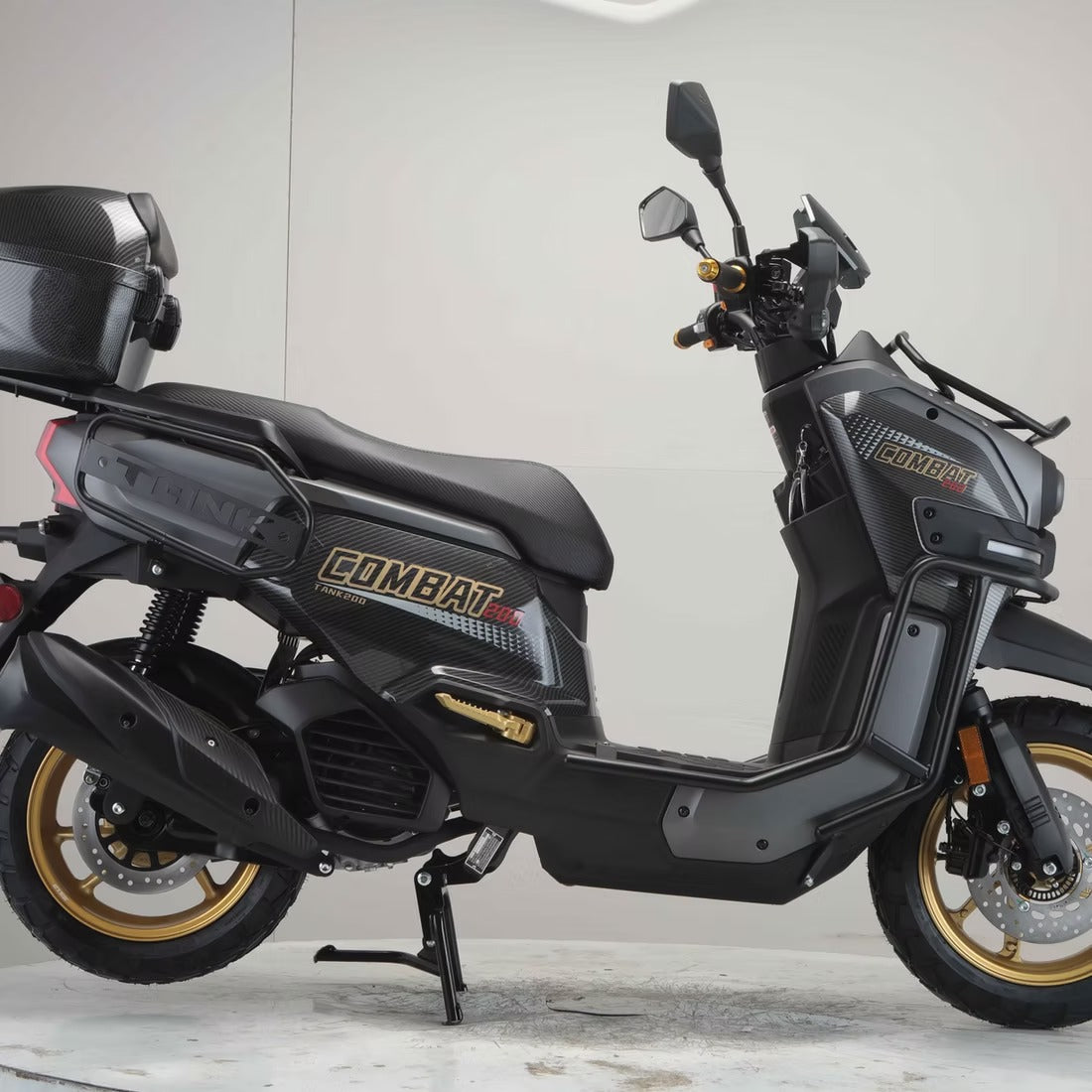 TANK COMBAT 200 Scooter