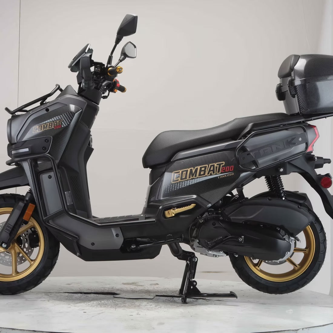 TANK COMBAT 200 Scooter