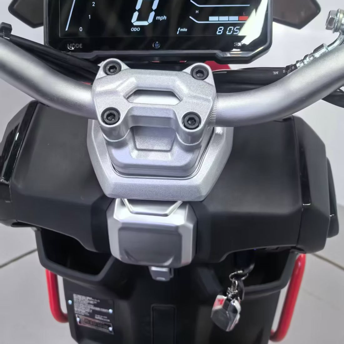 TANK DEFENDER 150 Scooter