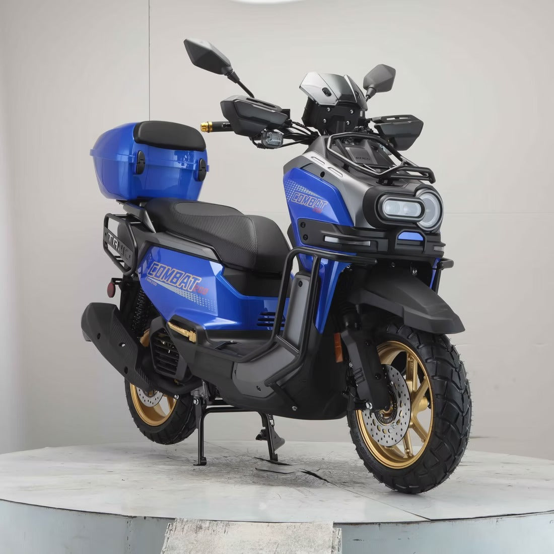 TANK COMBAT 200 Scooter