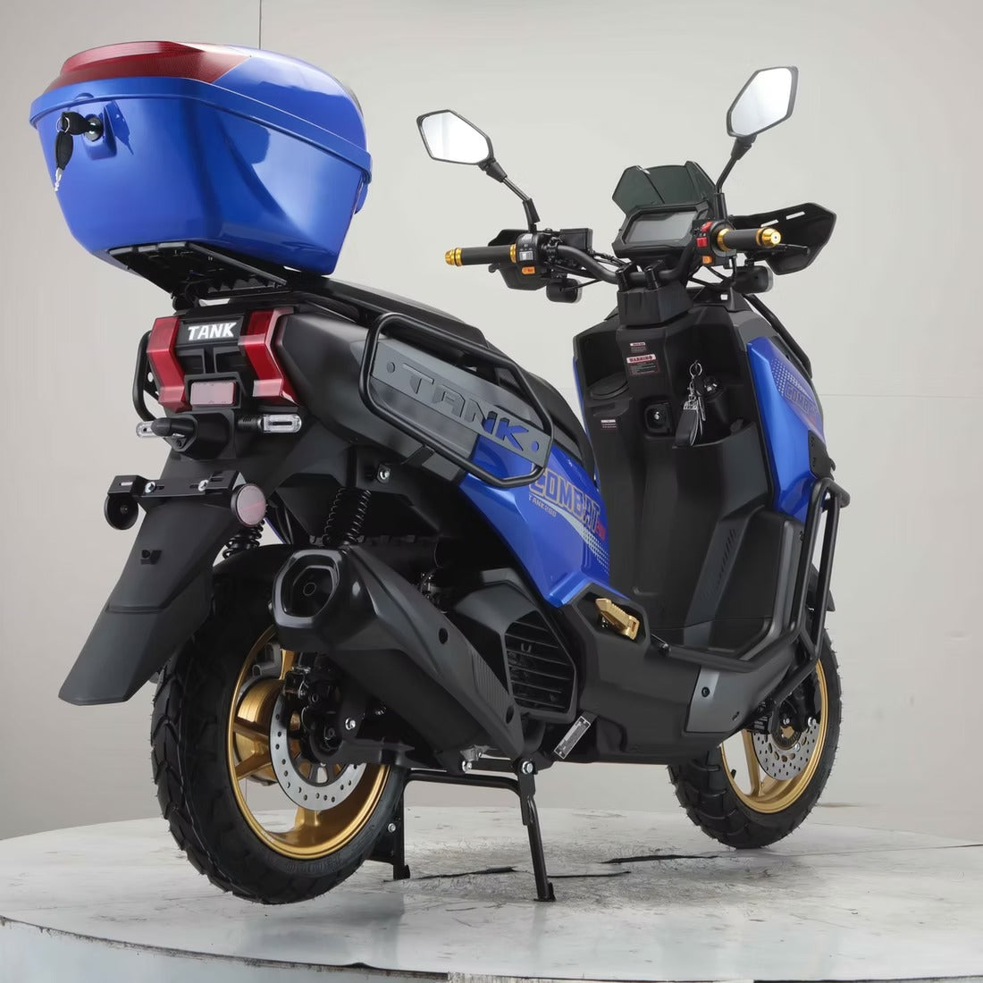 TANK COMBAT 200 Scooter