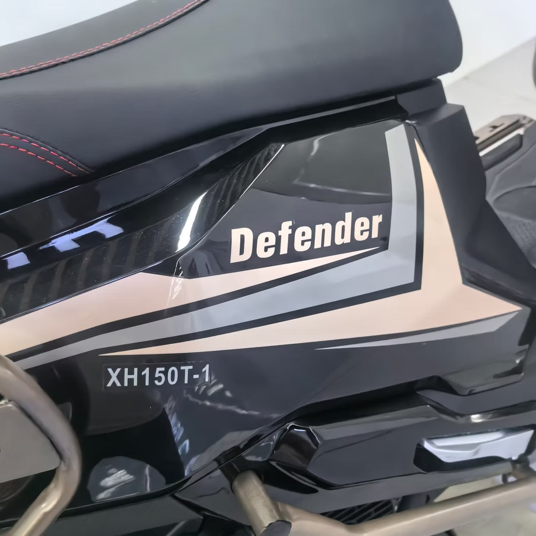 TANK DEFENDER 150 Scooter