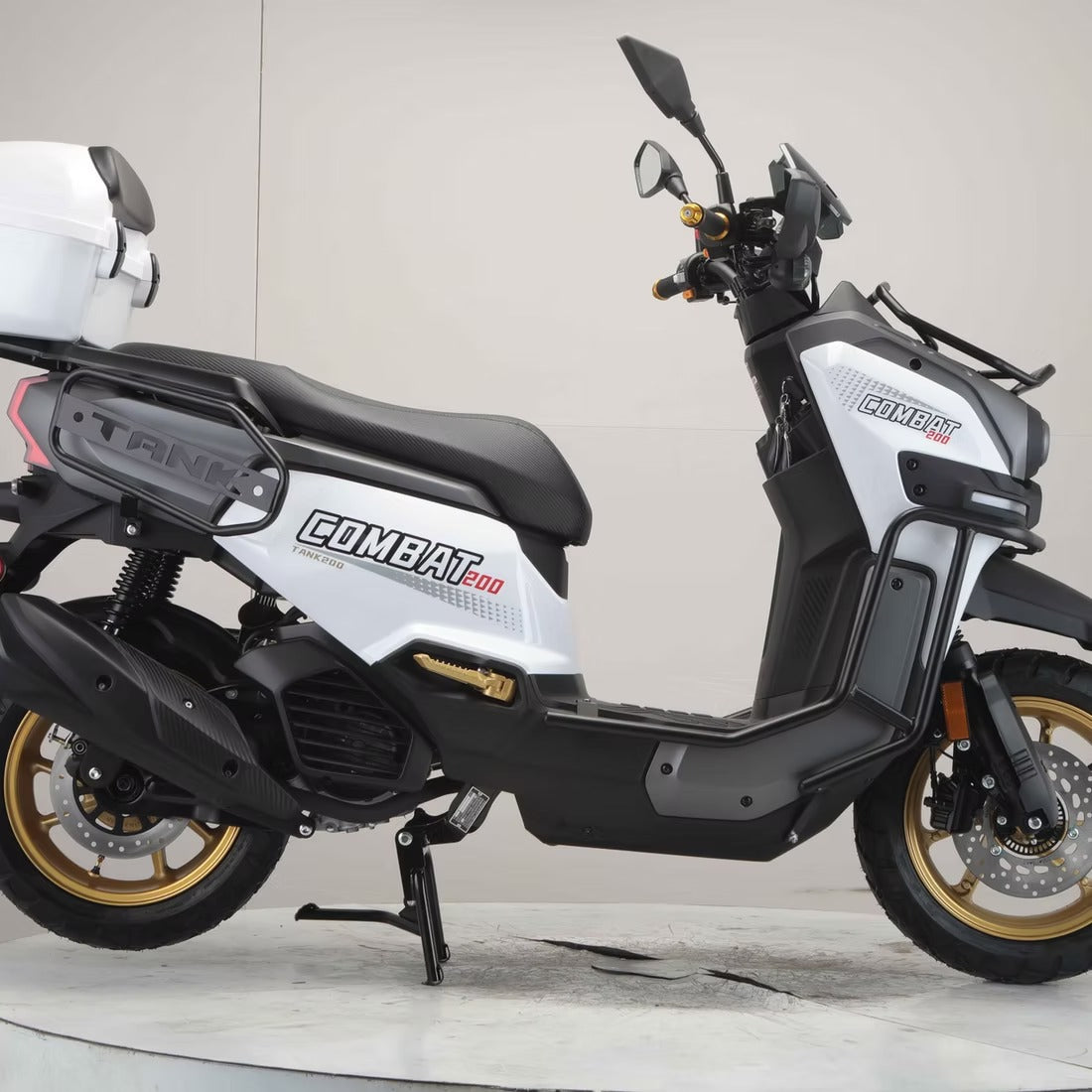 TANK COMBAT 200 Scooter