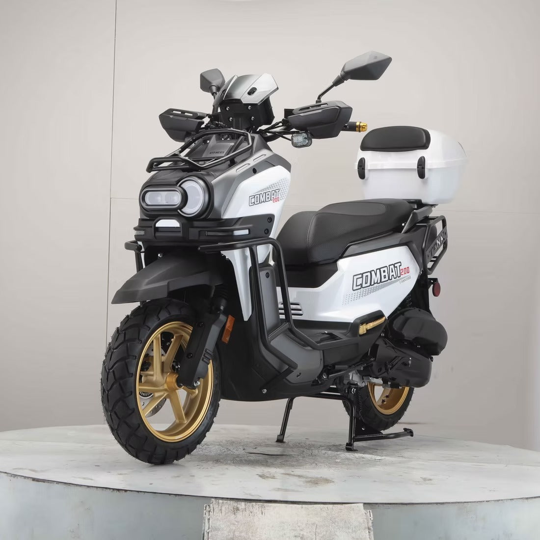 TANK COMBAT 200 Scooter
