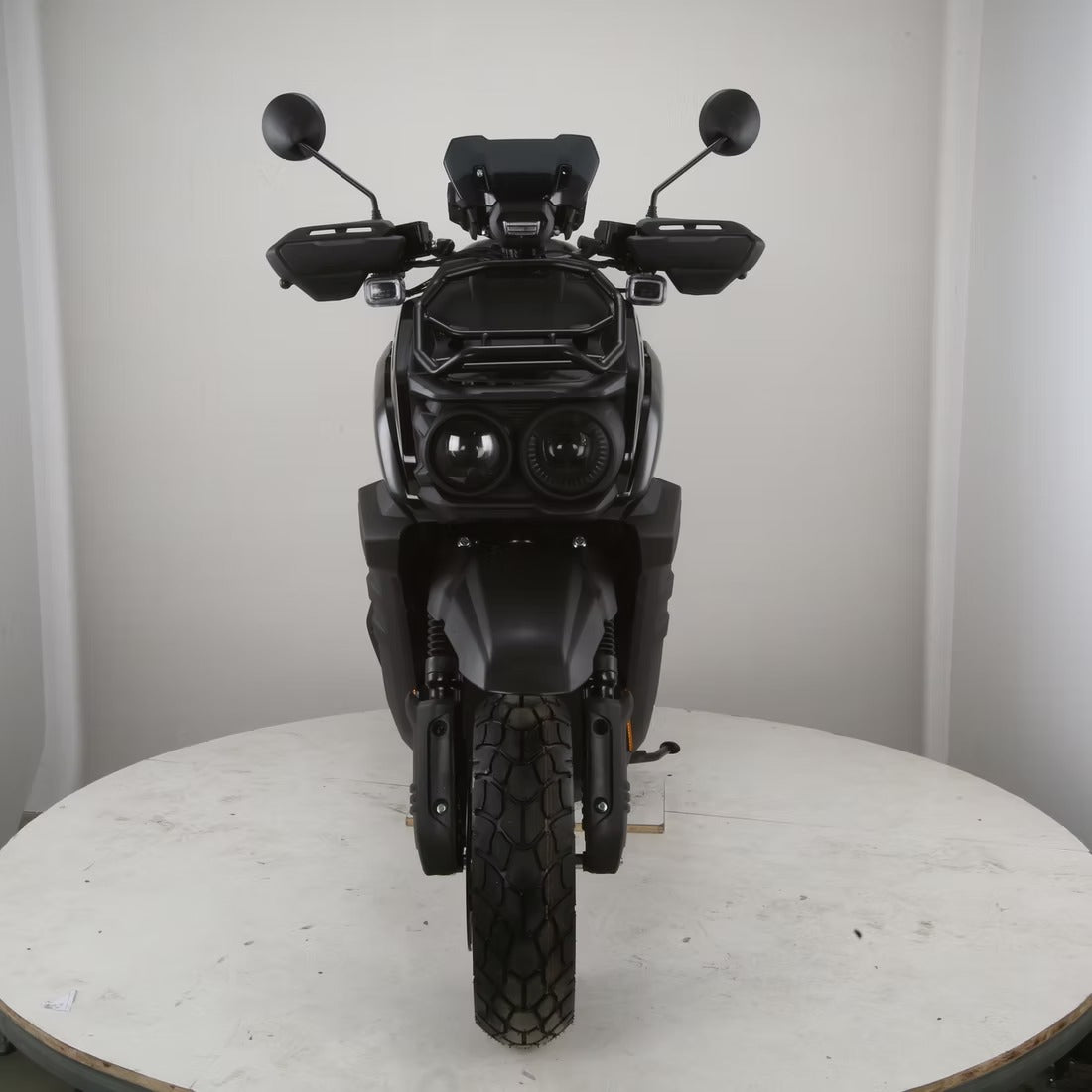 TANK 200 EFI