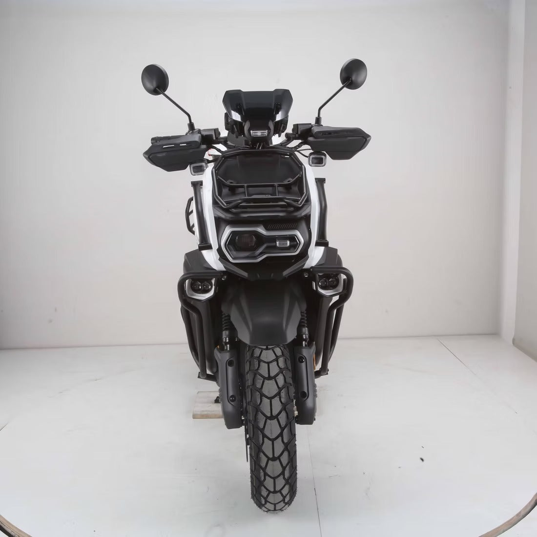 TANK PRO 200 EFI