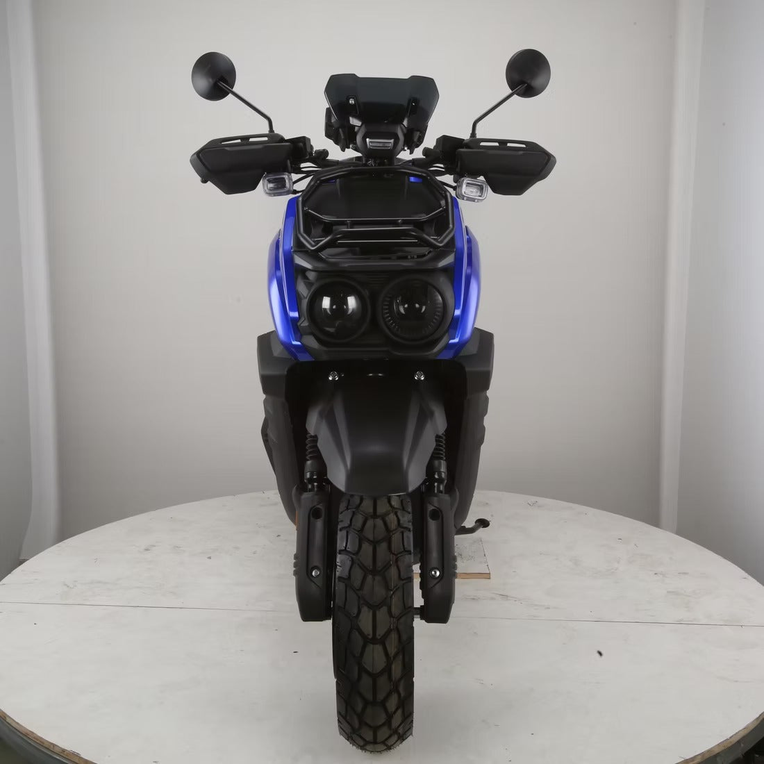 TANK 200 EFI