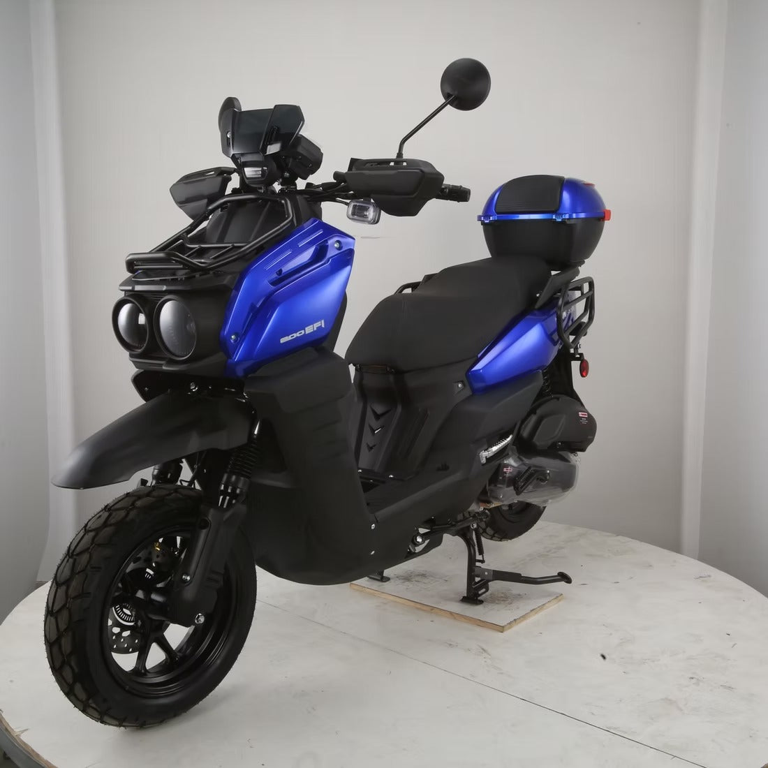 TANK 200 EFI