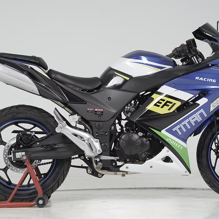 TITAN 250 EFI