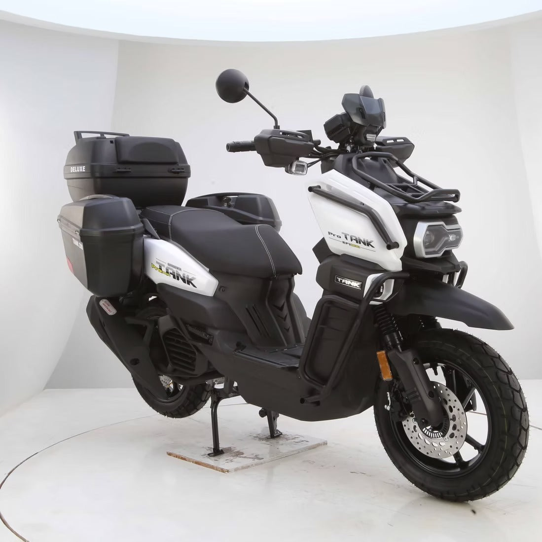 TANK 200 PRO EFI - (DELUXE)