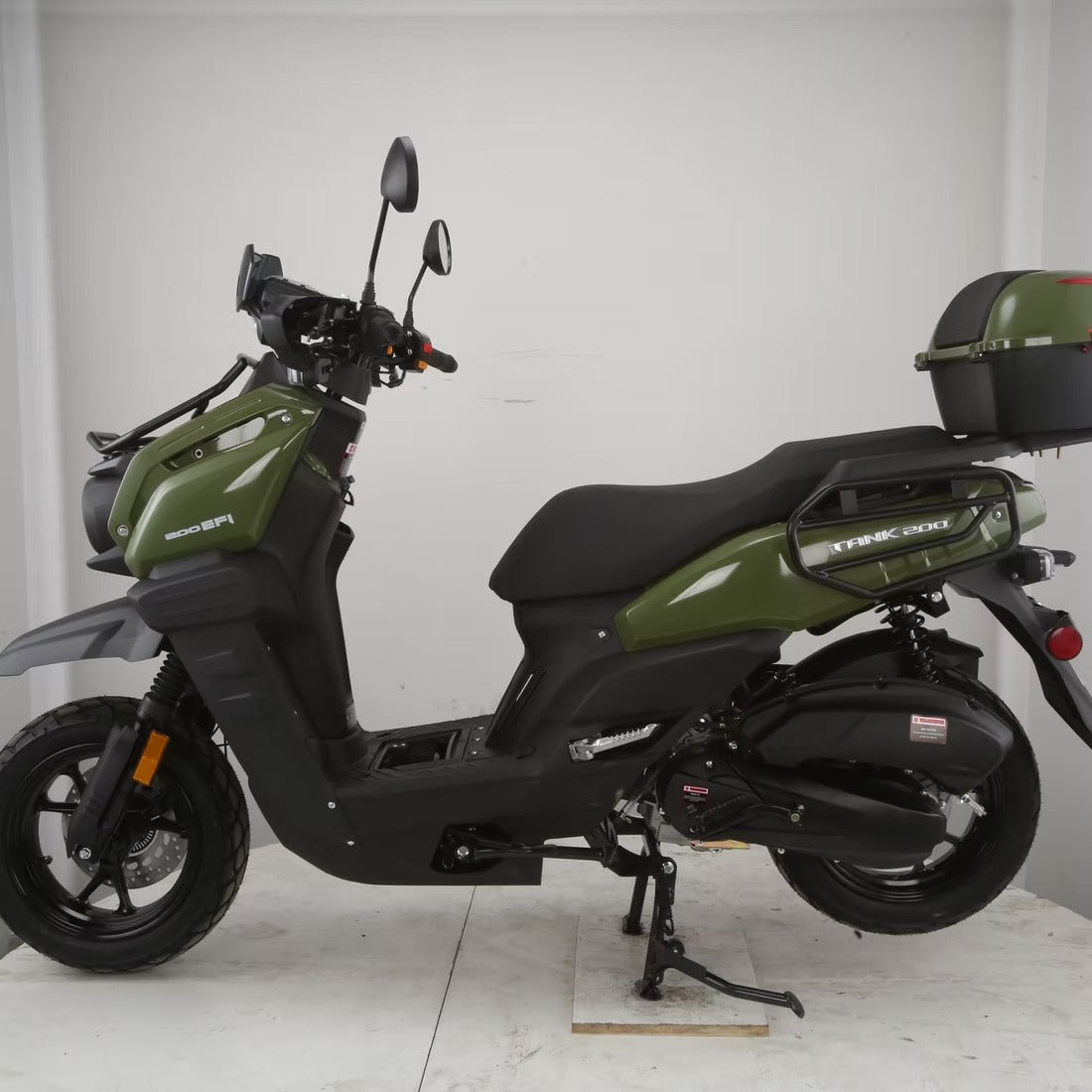 TANK 200 EFI
