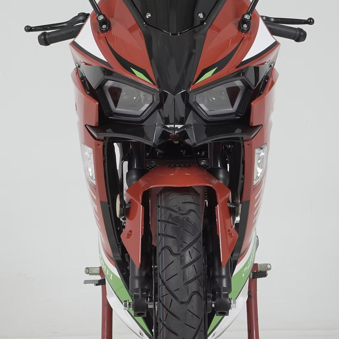 TITAN 250 EFI