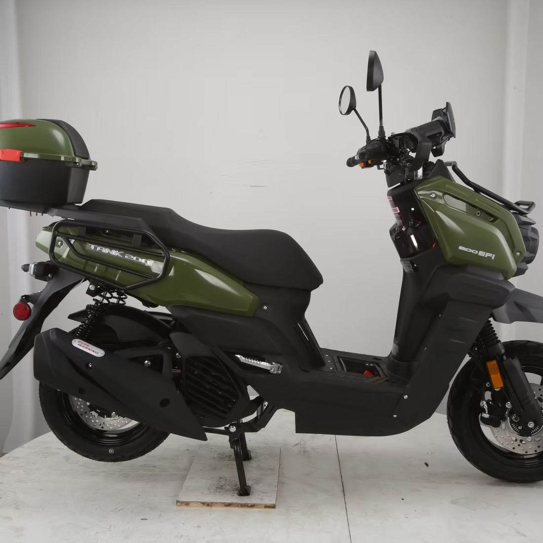 TANK 200 EFI