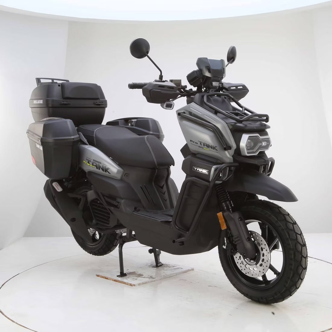 TANK 200 PRO EFI - (DELUXE)