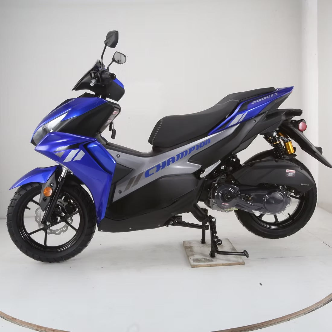 CHAMPION 200 EFI