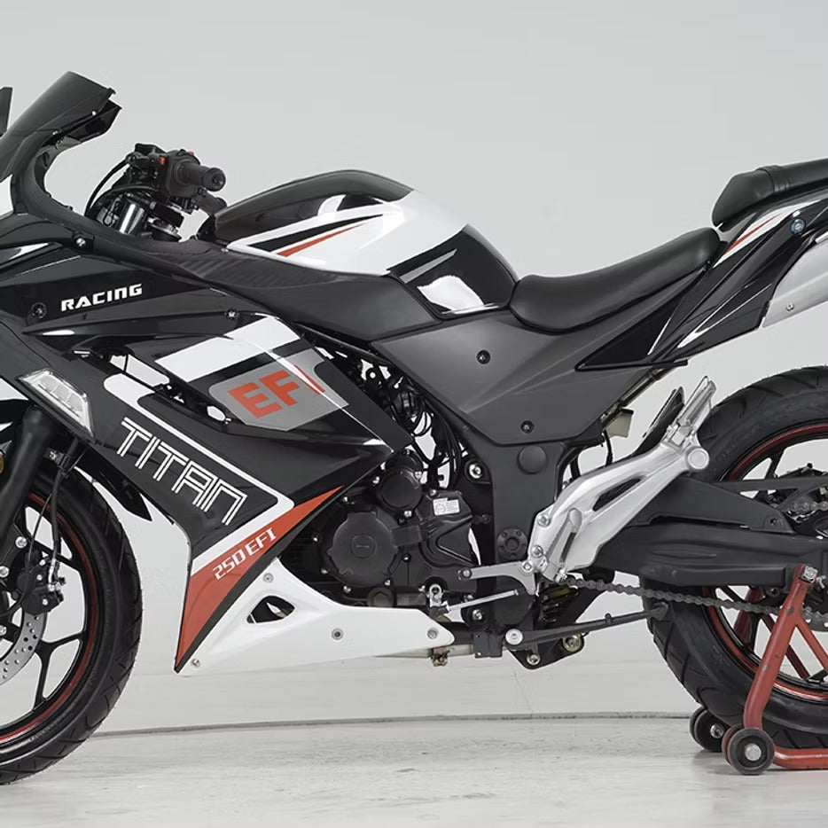 TITAN 250 EFI