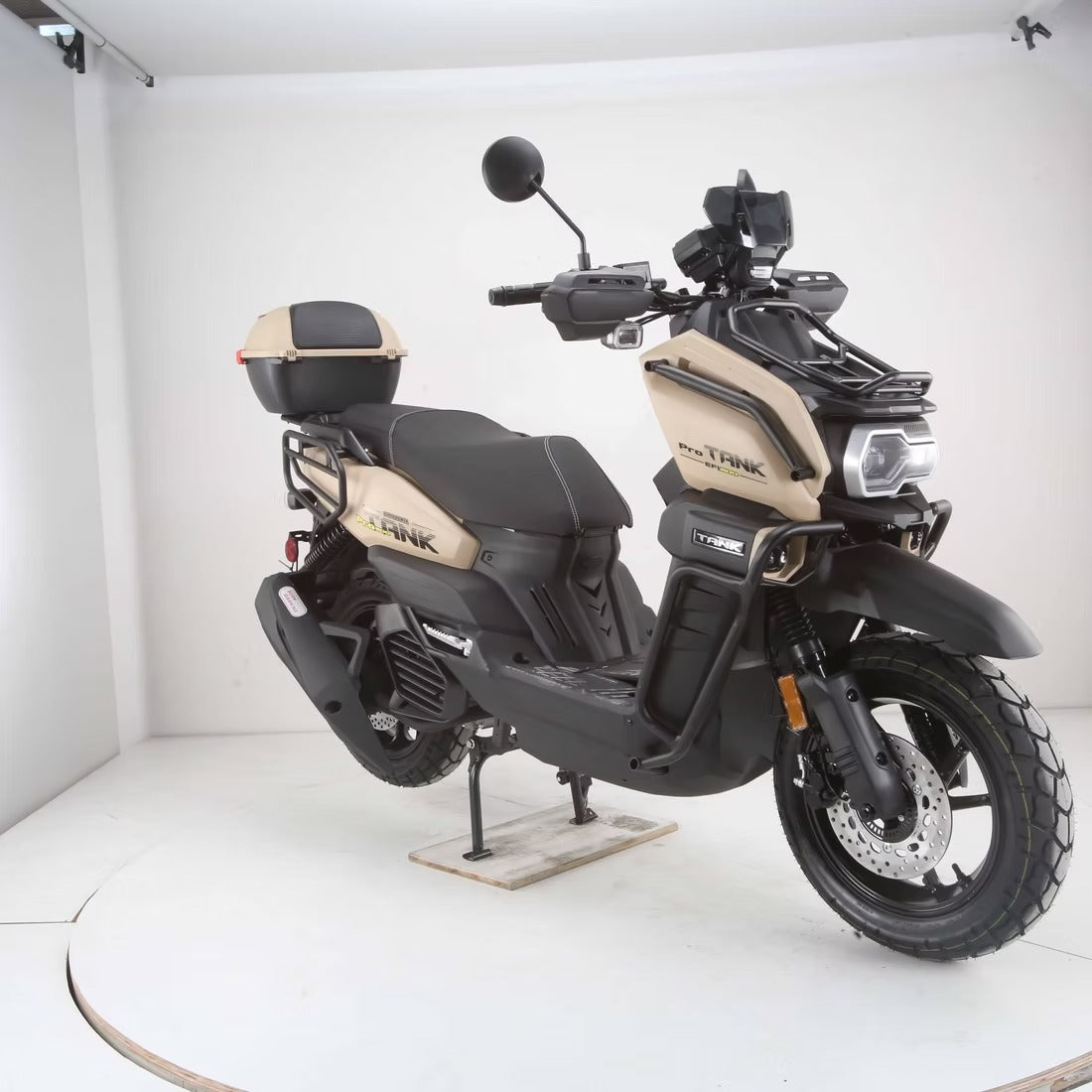 TANK PRO 200 EFI