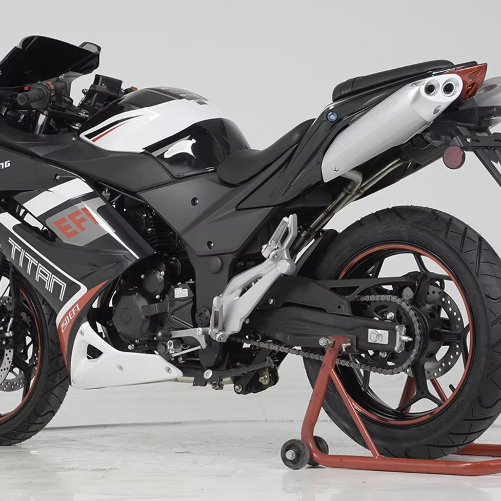TITAN 250 EFI