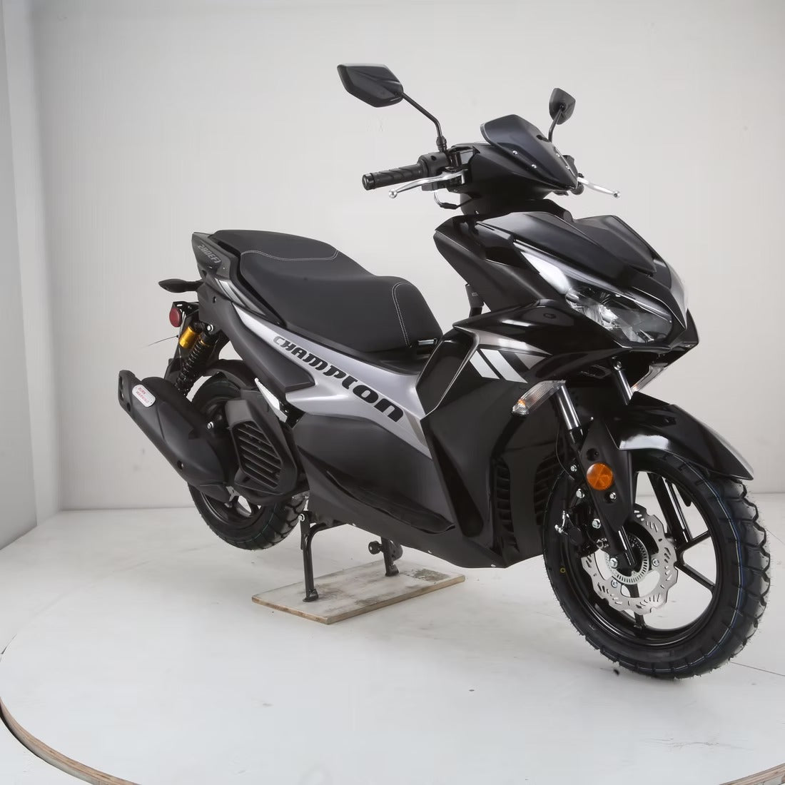 CHAMPION 200 EFI