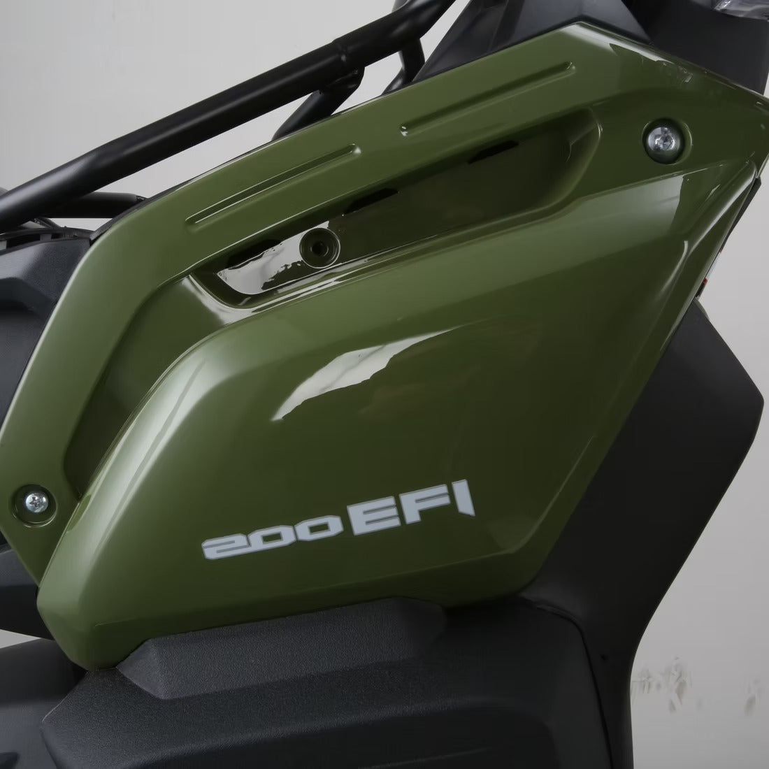 TANK 200 EFI