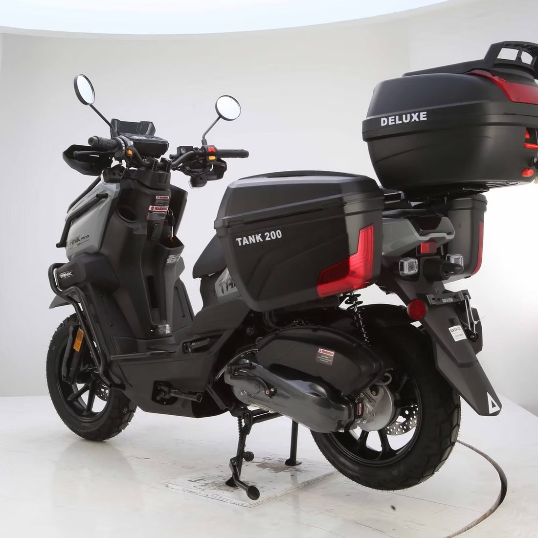 TANK 200 PRO EFI - (DELUXE)