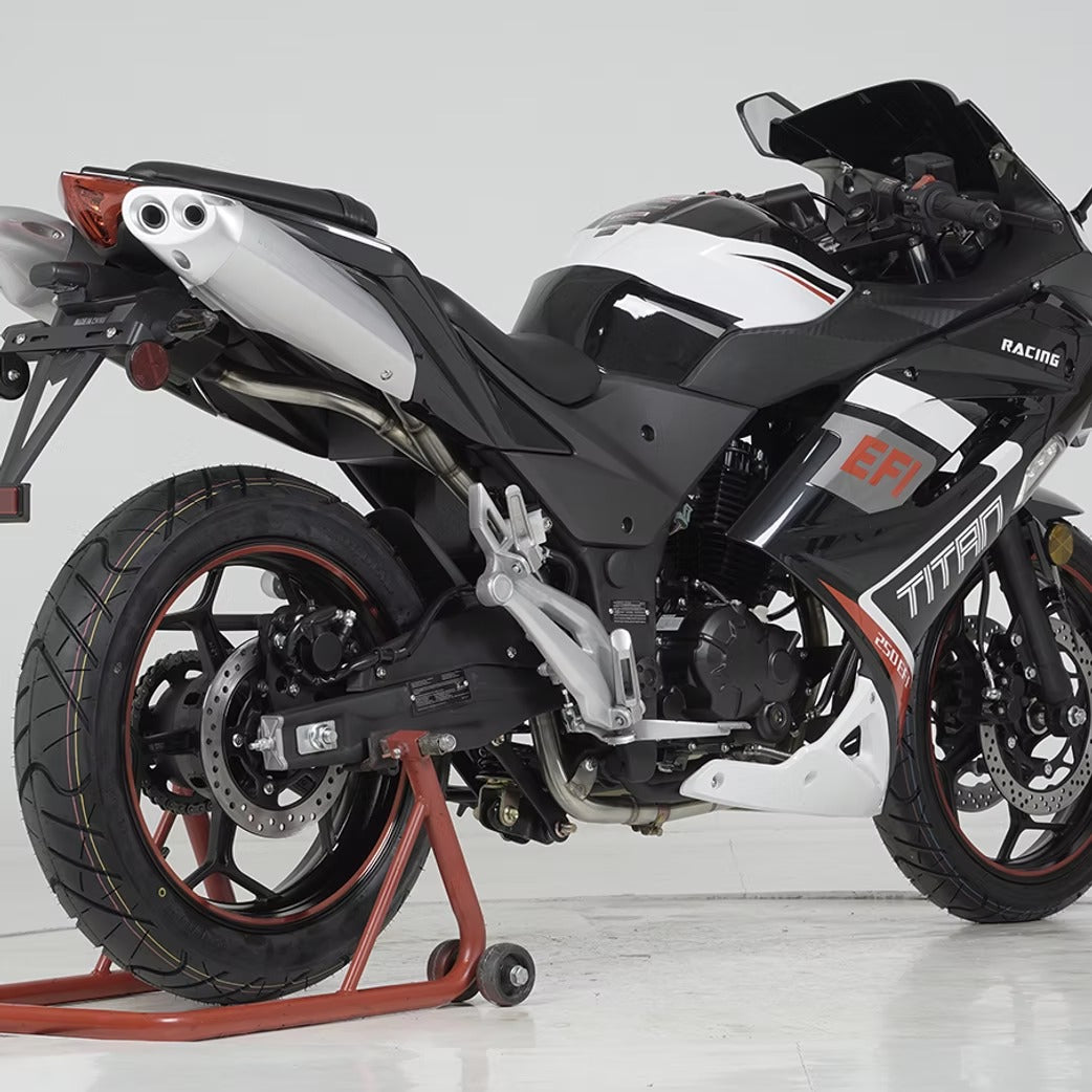 TITAN 250 EFI