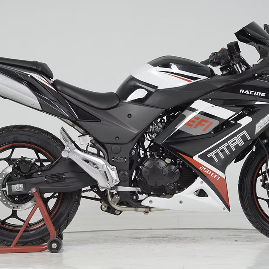 TITAN 250 EFI