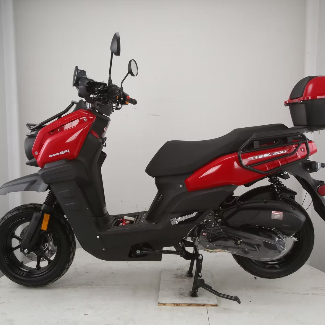 TANK 200 EFI